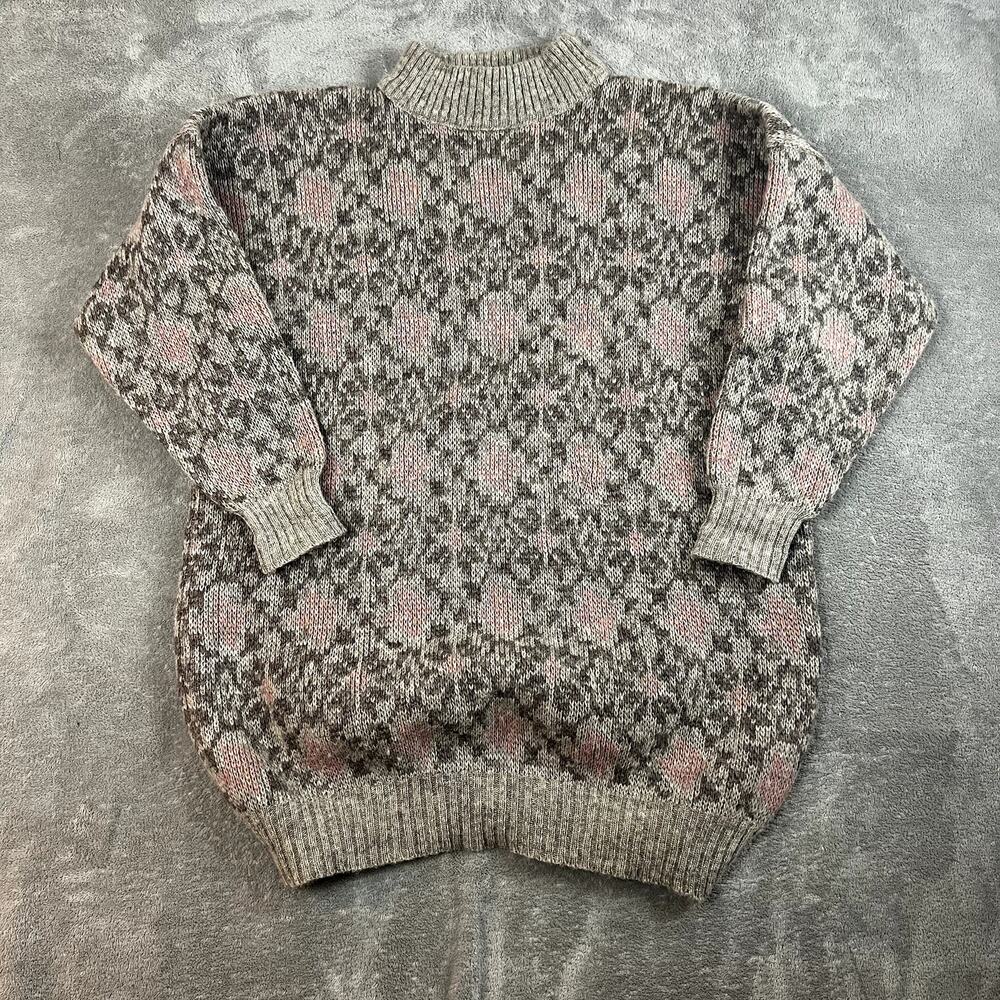 Vintage Hilda Sweater Womens M 100% Pure Wool Grandfather Oversized